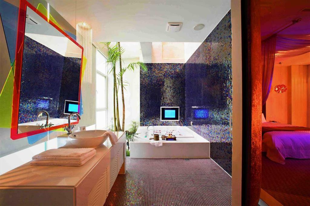 Changhua Laurel Boutique Motel Exterior photo